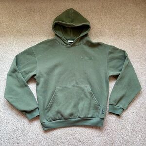Comfrt Minimalist Hoodie Green Size Medium